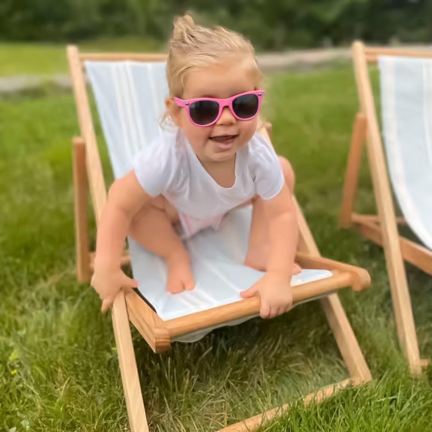 Evolve Heritage Collection Children’s Vintage Sun Lounger Sling Chair | Wooden Frame with Canvas Fabric | for Kids & Toddlers Age 5+ | Portable & Lightweight for Backyard, Poolside, or Beach